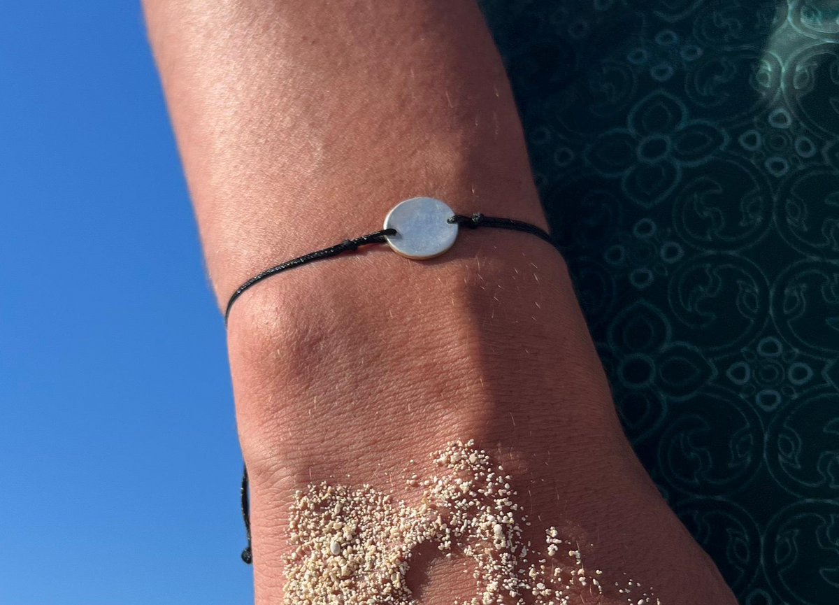 filled circlet Bracelet
