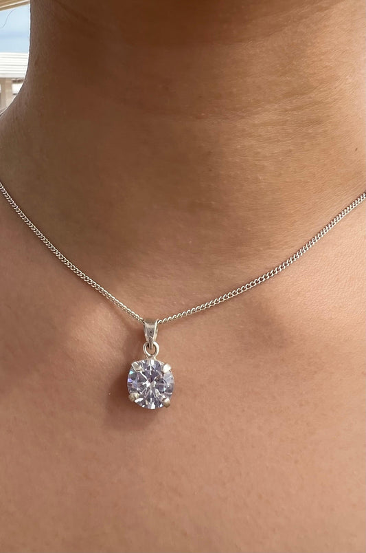 One crystal Handcrafted sterling silver 925
