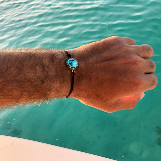 Signature mother of Pearl blue circlet bracelet