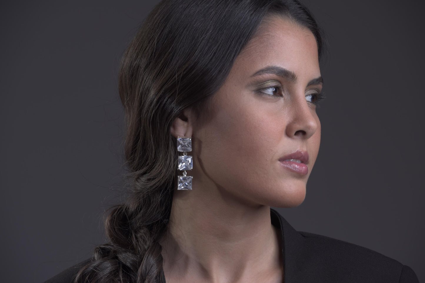 Theee droplet formal squares earrings