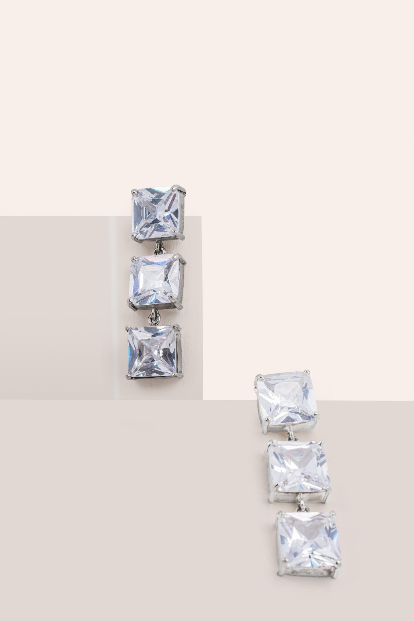 Theee droplet formal squares earrings